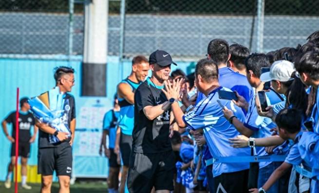 英超中下游球队实力分析及中场球员表现评价 英超中下游球队实力分析及中场球员表现评价